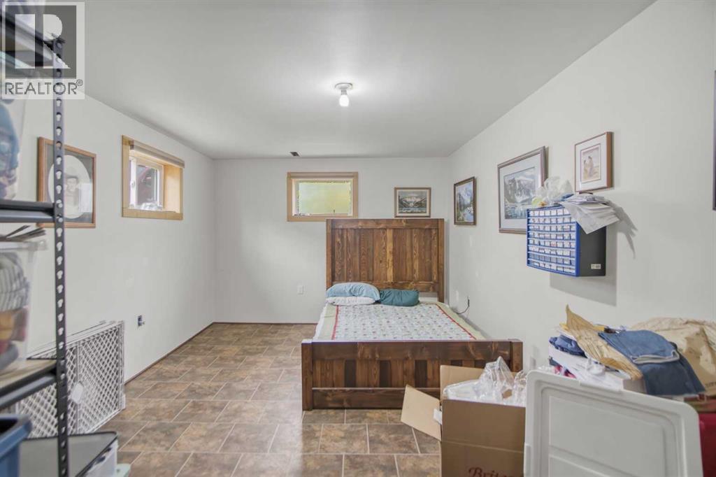 2026 27 Street SE - 26