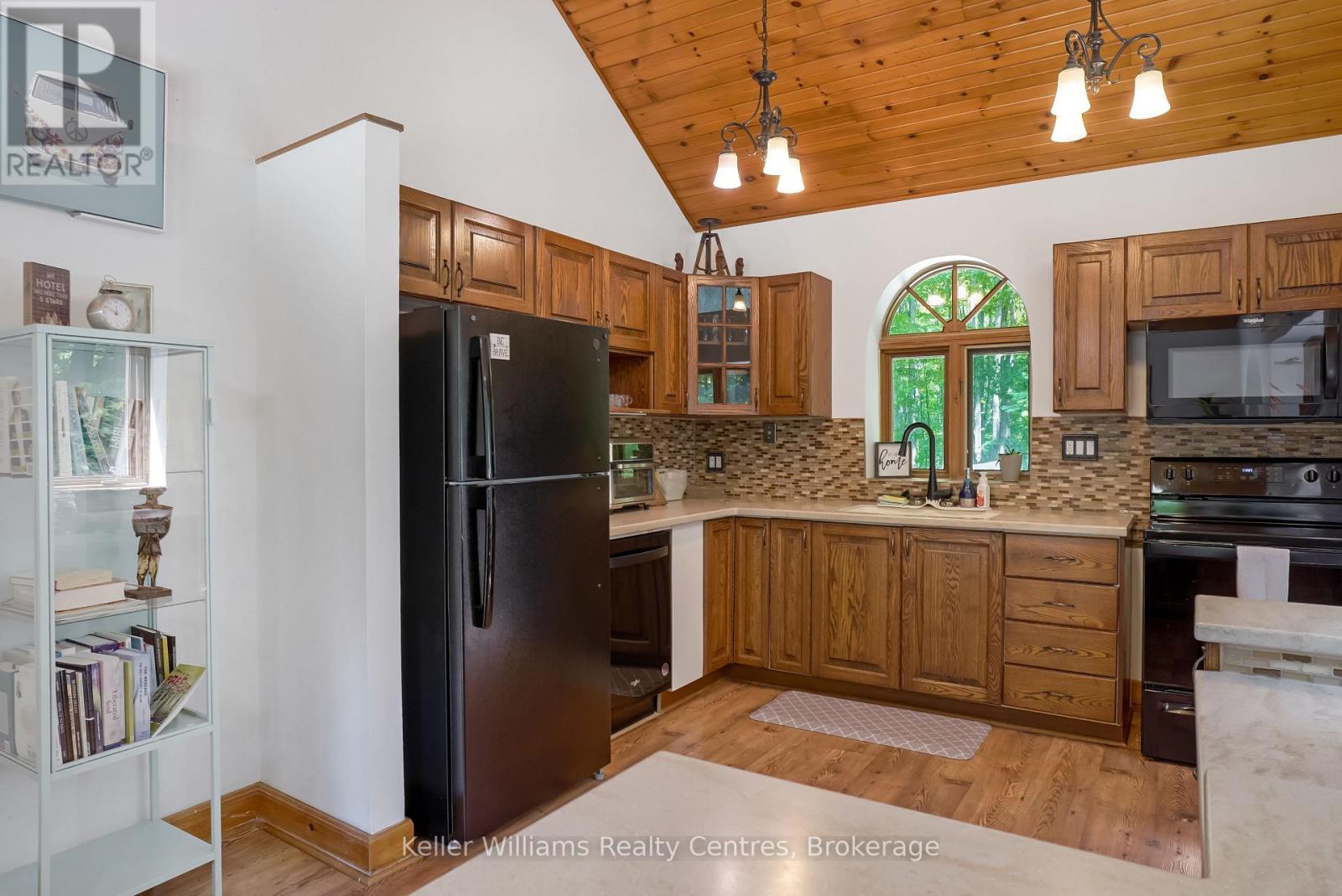 382488 CONCESSION 17 ROAD - 24