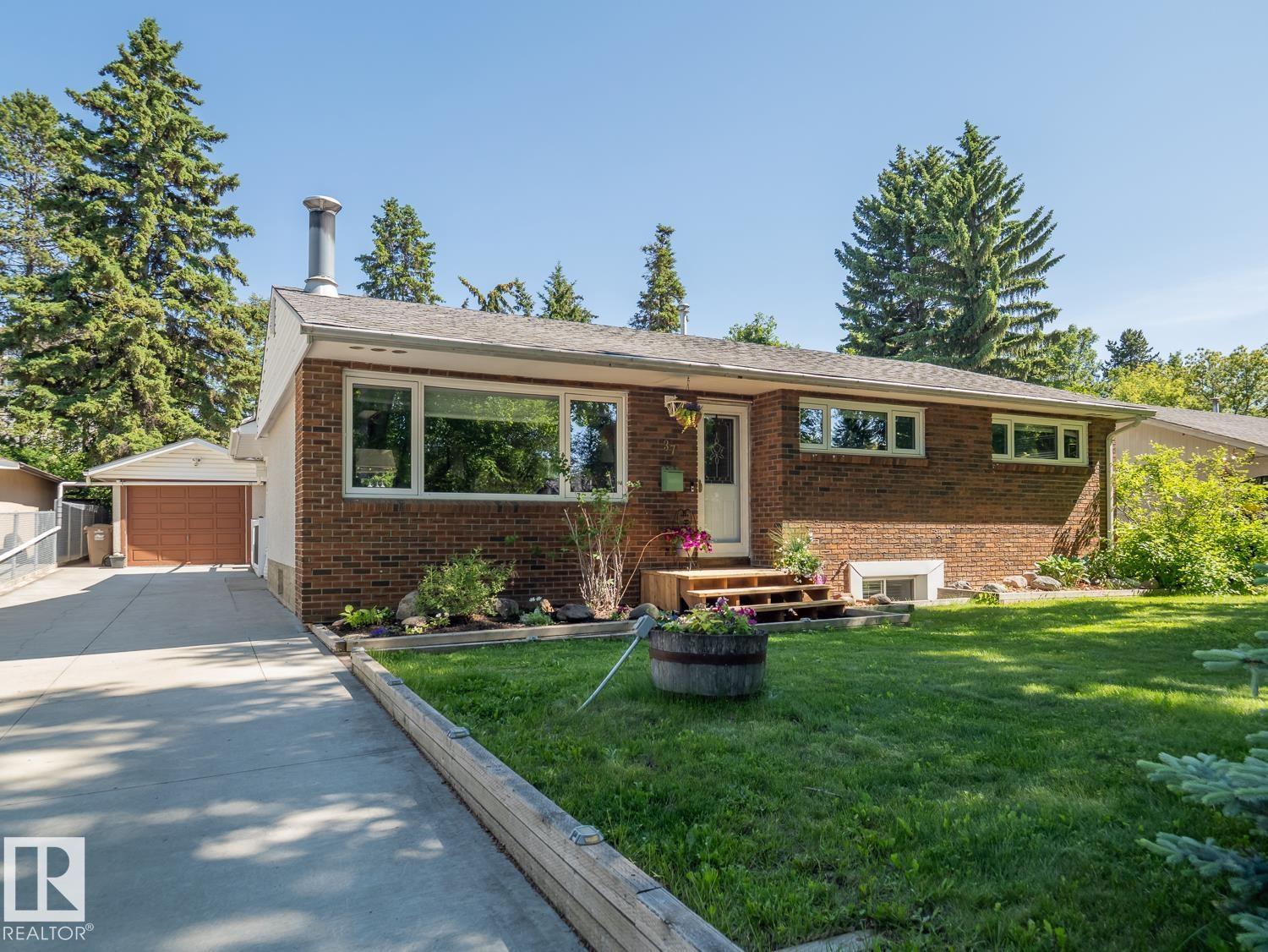 37 SUNNYSIDE CR - 41