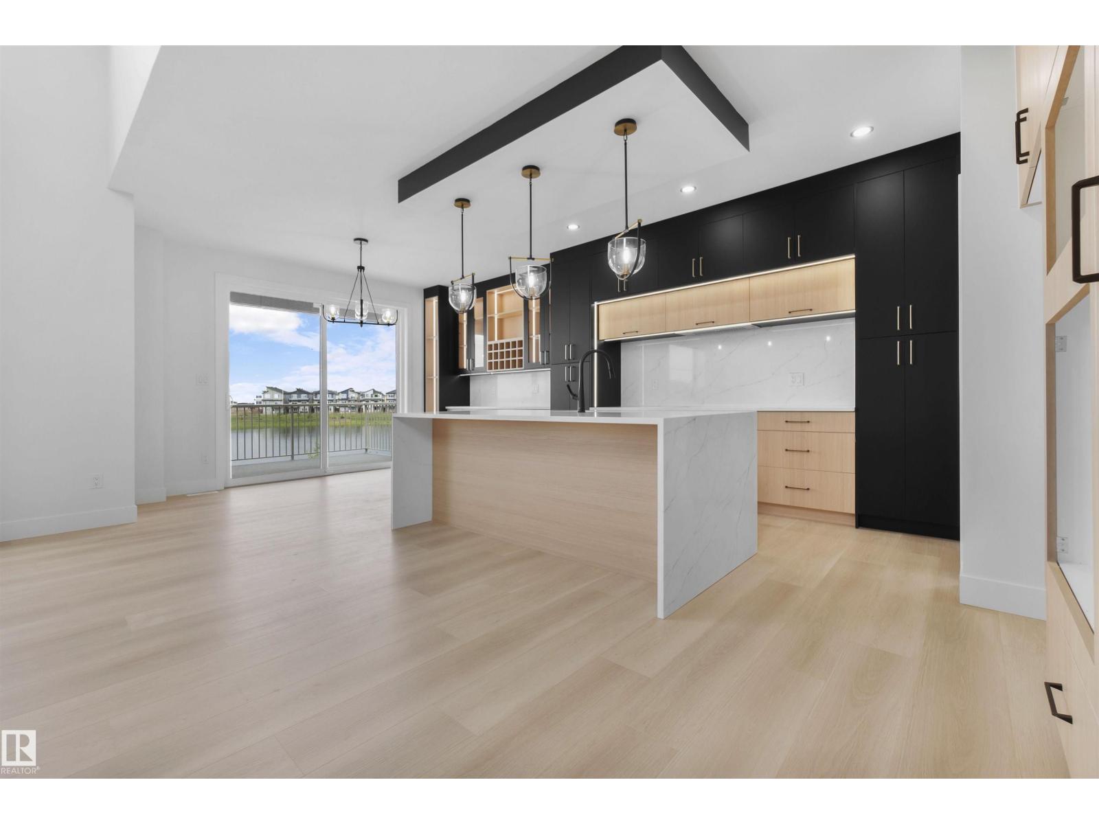 235 CRYSTAL CREEK DR - 16