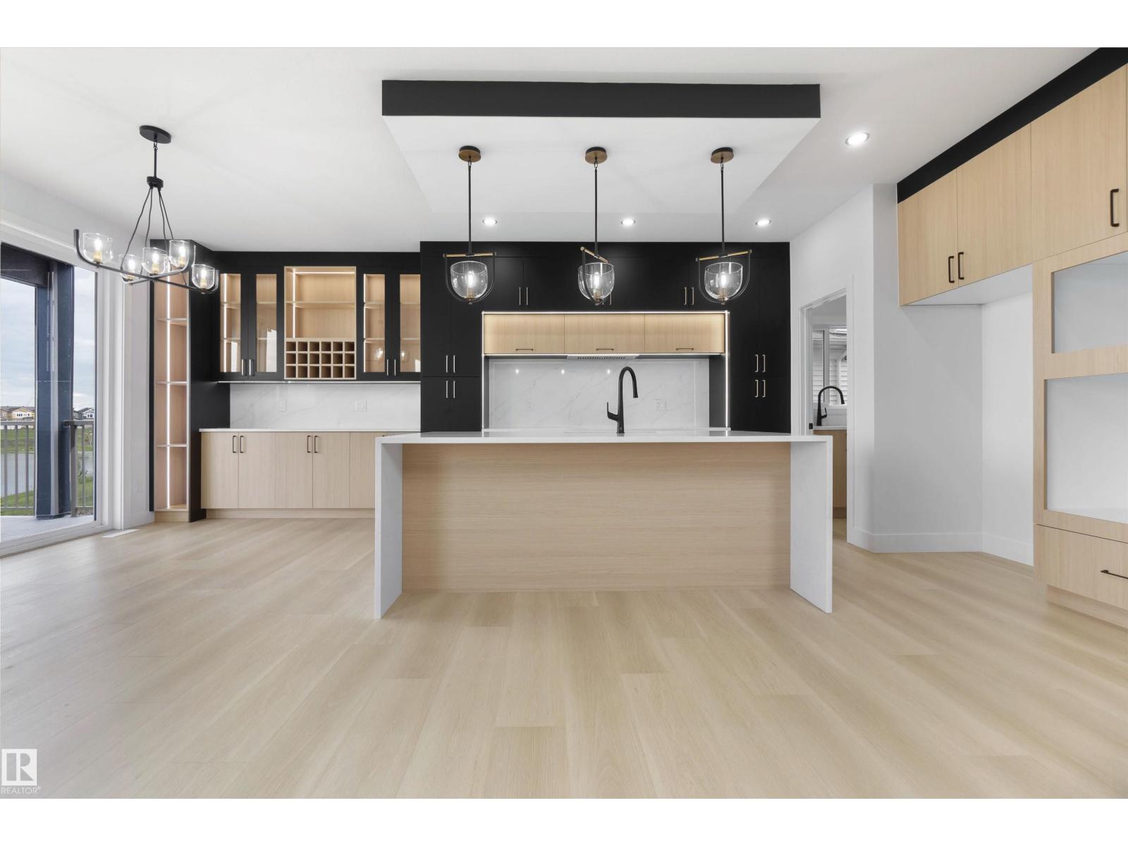 235 CRYSTAL CREEK DR - 22
