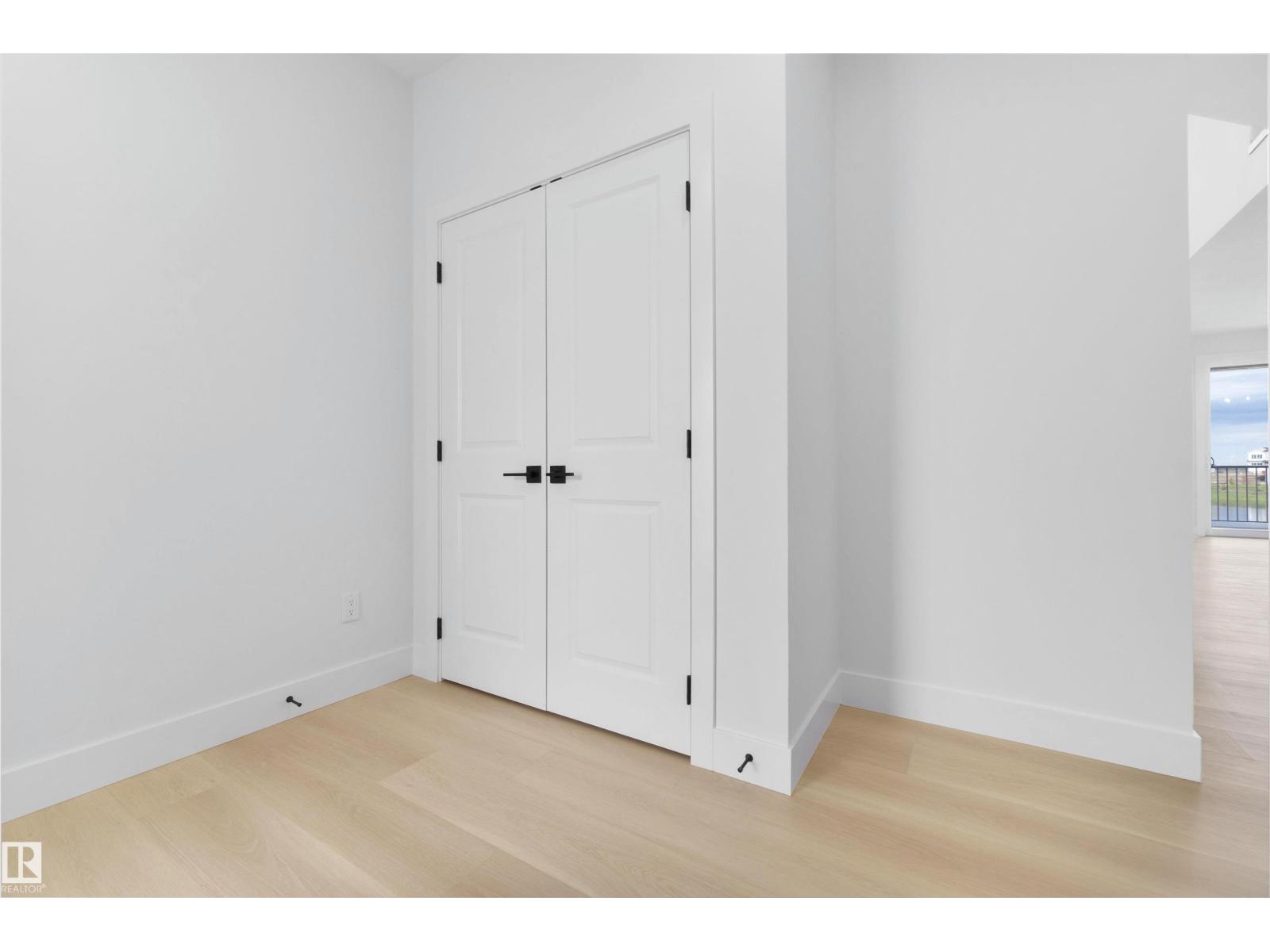 235 CRYSTAL CREEK DR - 3