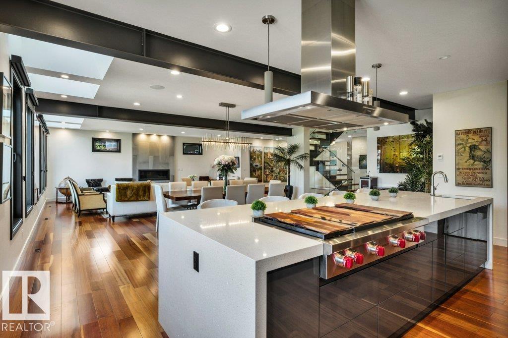 8914 120 ST NW - 19