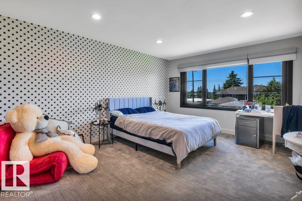 8914 120 ST NW - 35