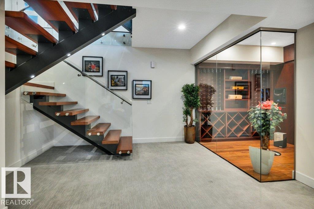 8914 120 ST NW - 53