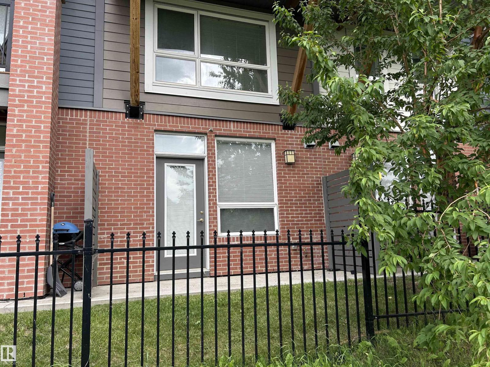 #90 2560 PEGASUS BV NW — photo 12