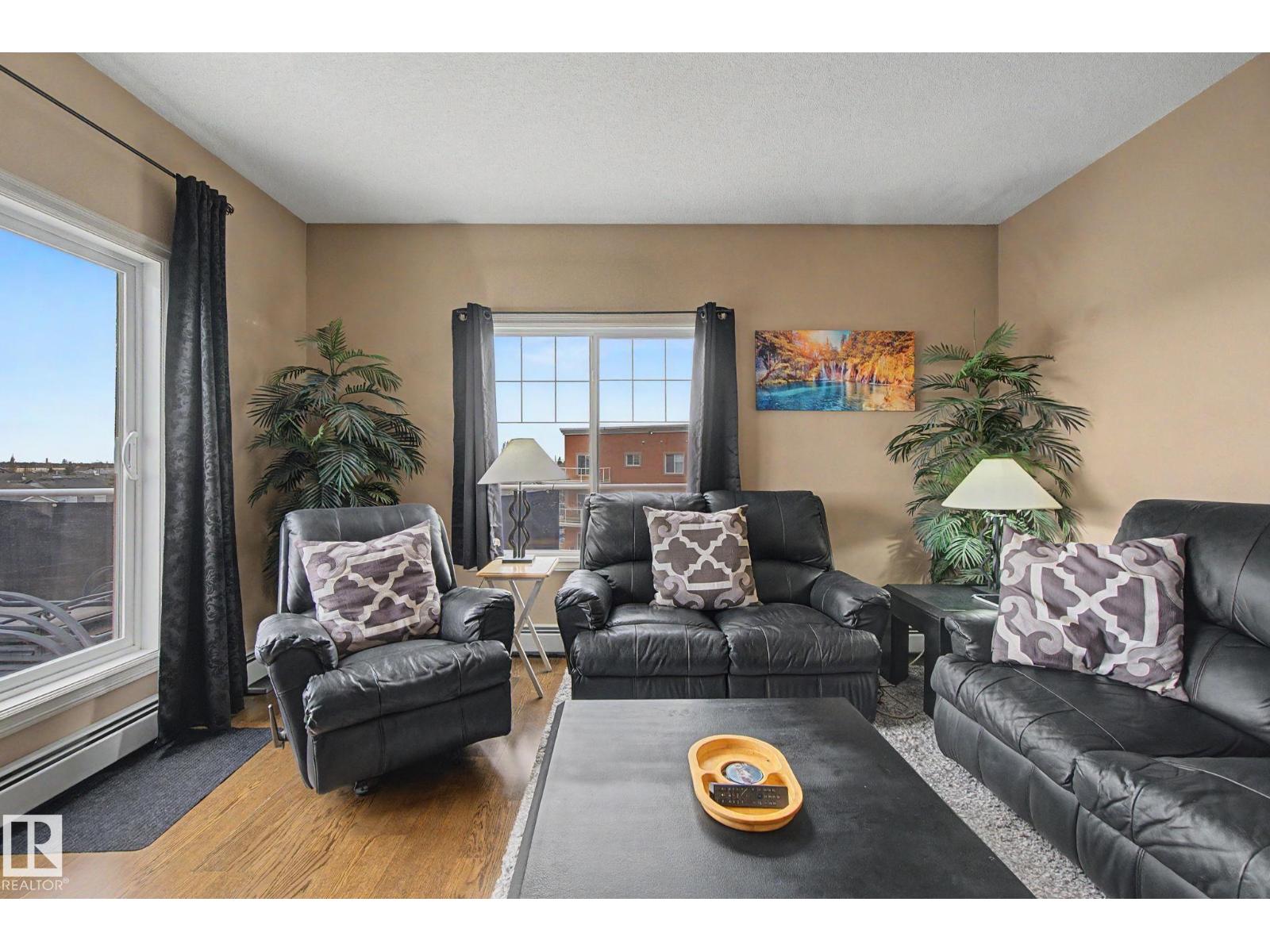 263 MacEwan RD SW - 12