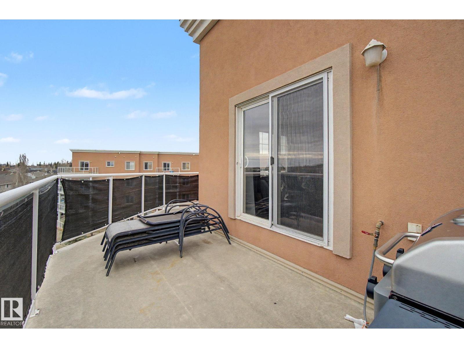 263 MacEwan RD SW - 27