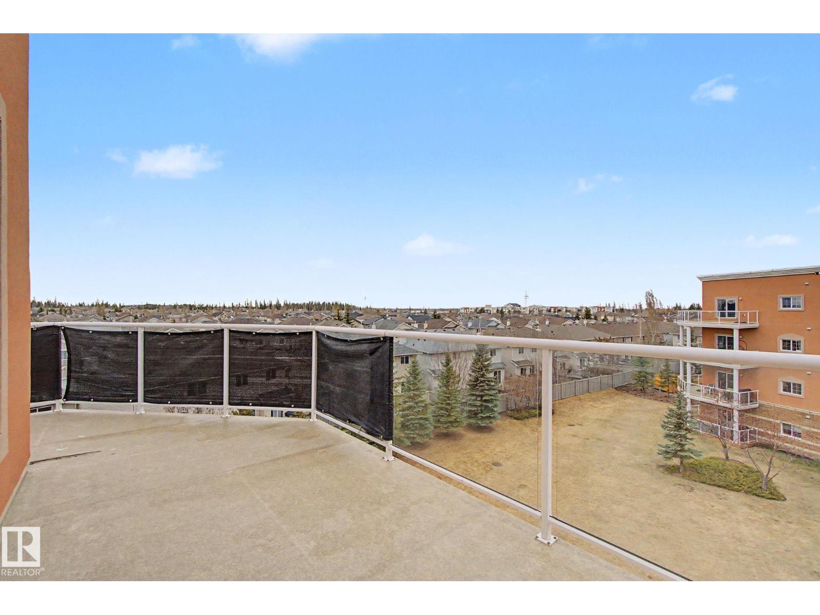 263 MacEwan RD SW - 29