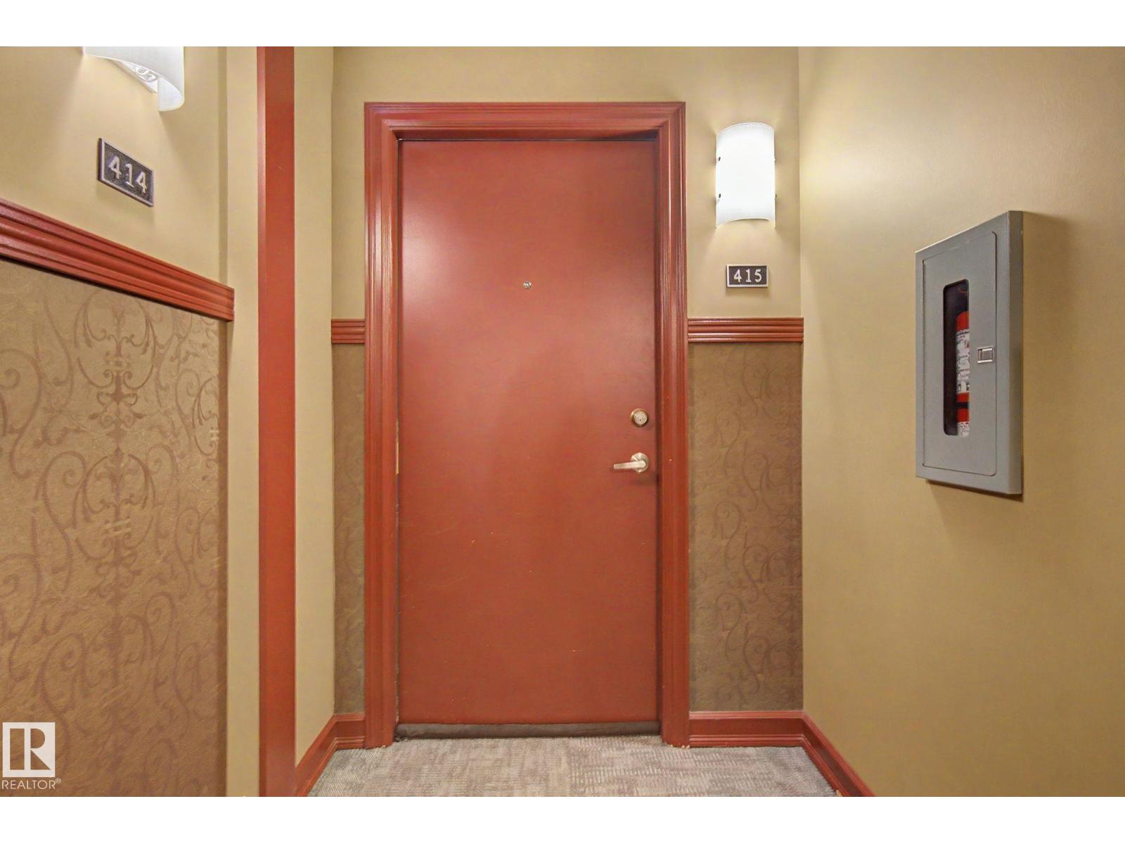 263 MacEwan RD SW - 33