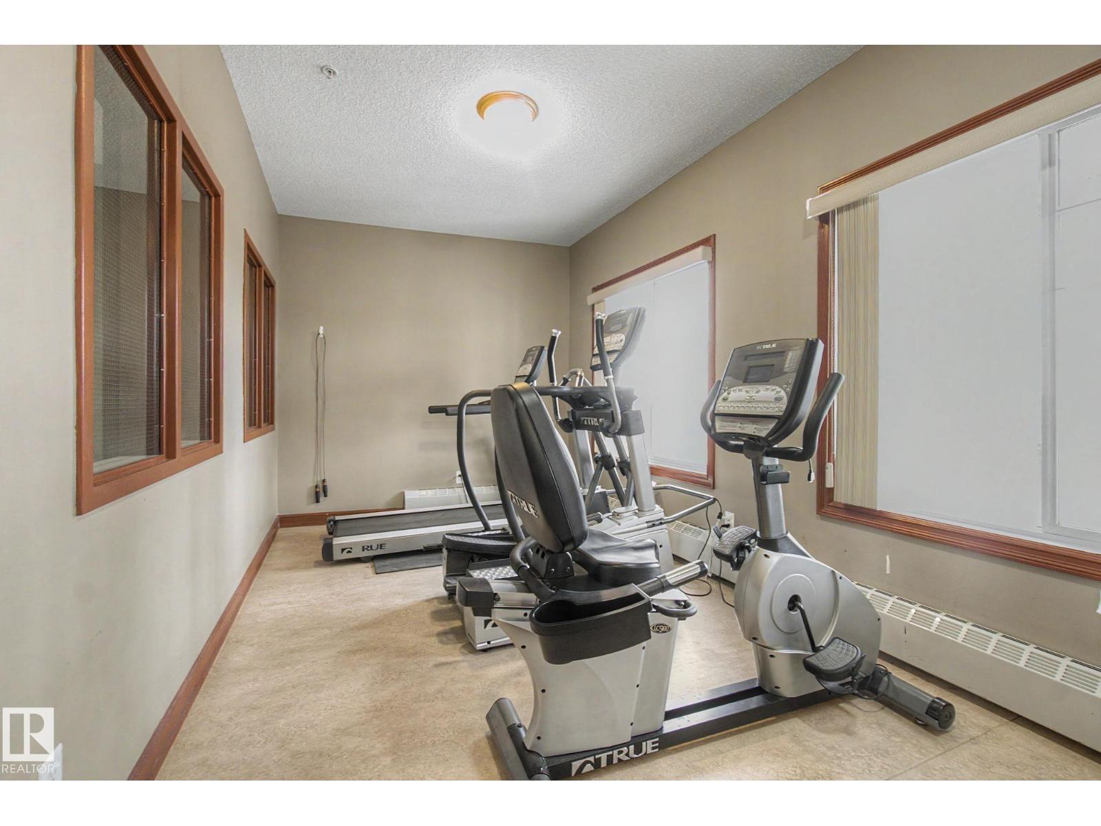 263 MacEwan RD SW - 39