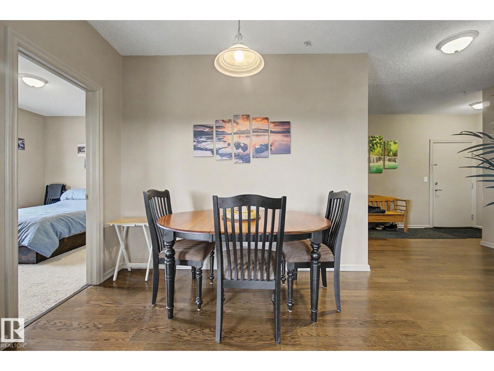 263 MacEwan RD SW - 5