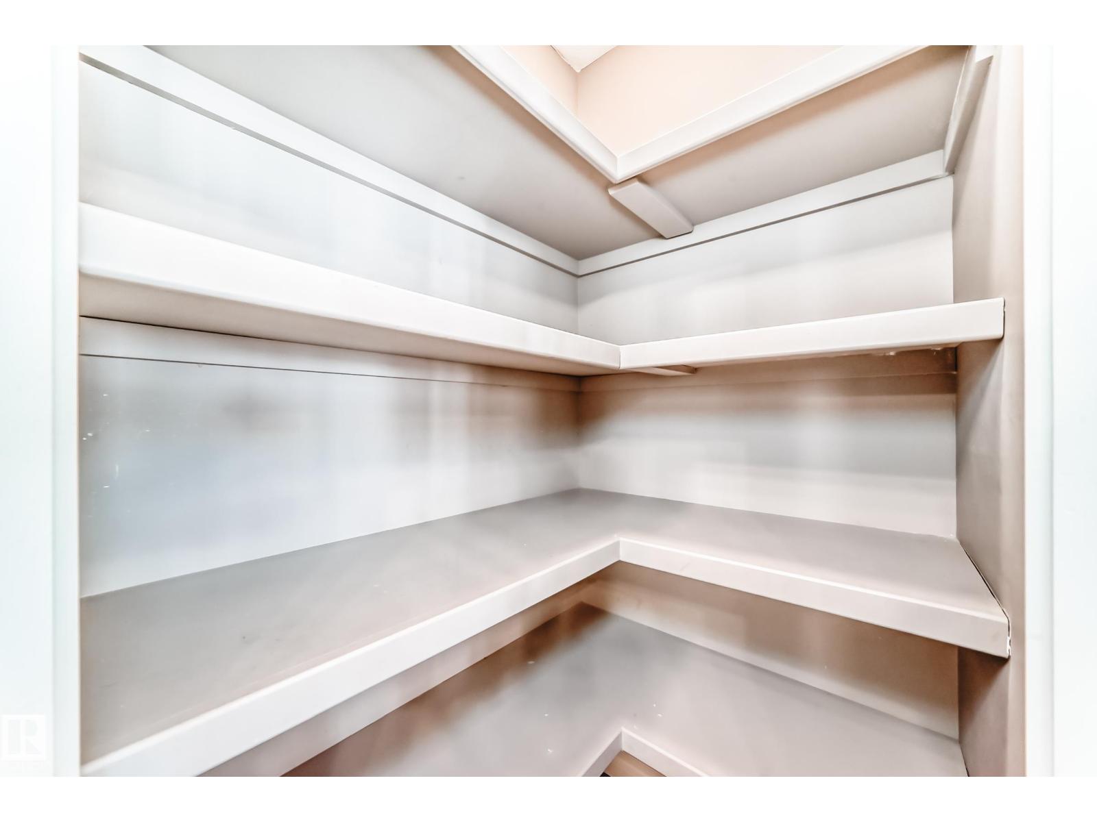 15152 33 ST NW - 38