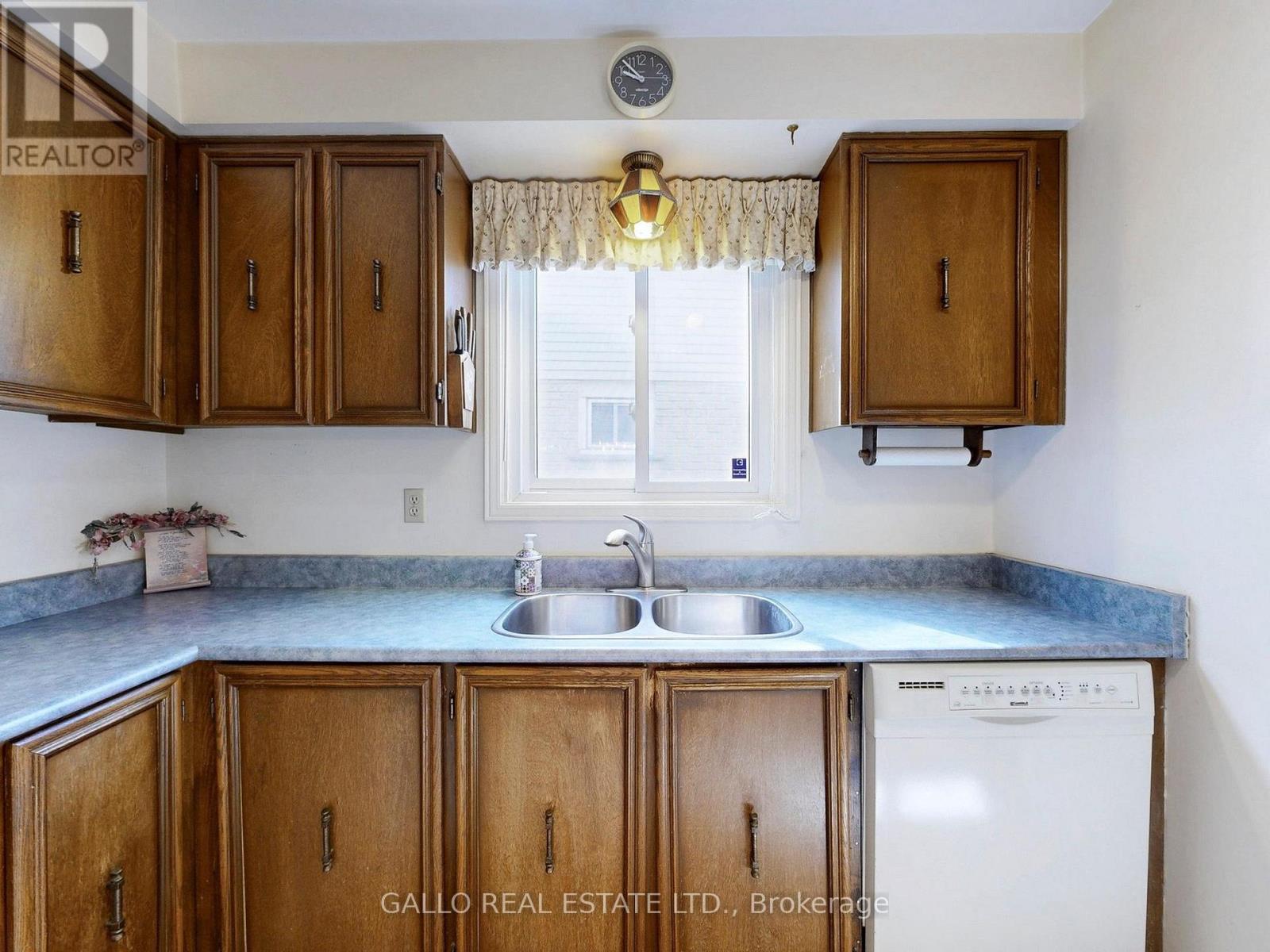 155 GOLDHAWK TRAIL - 11