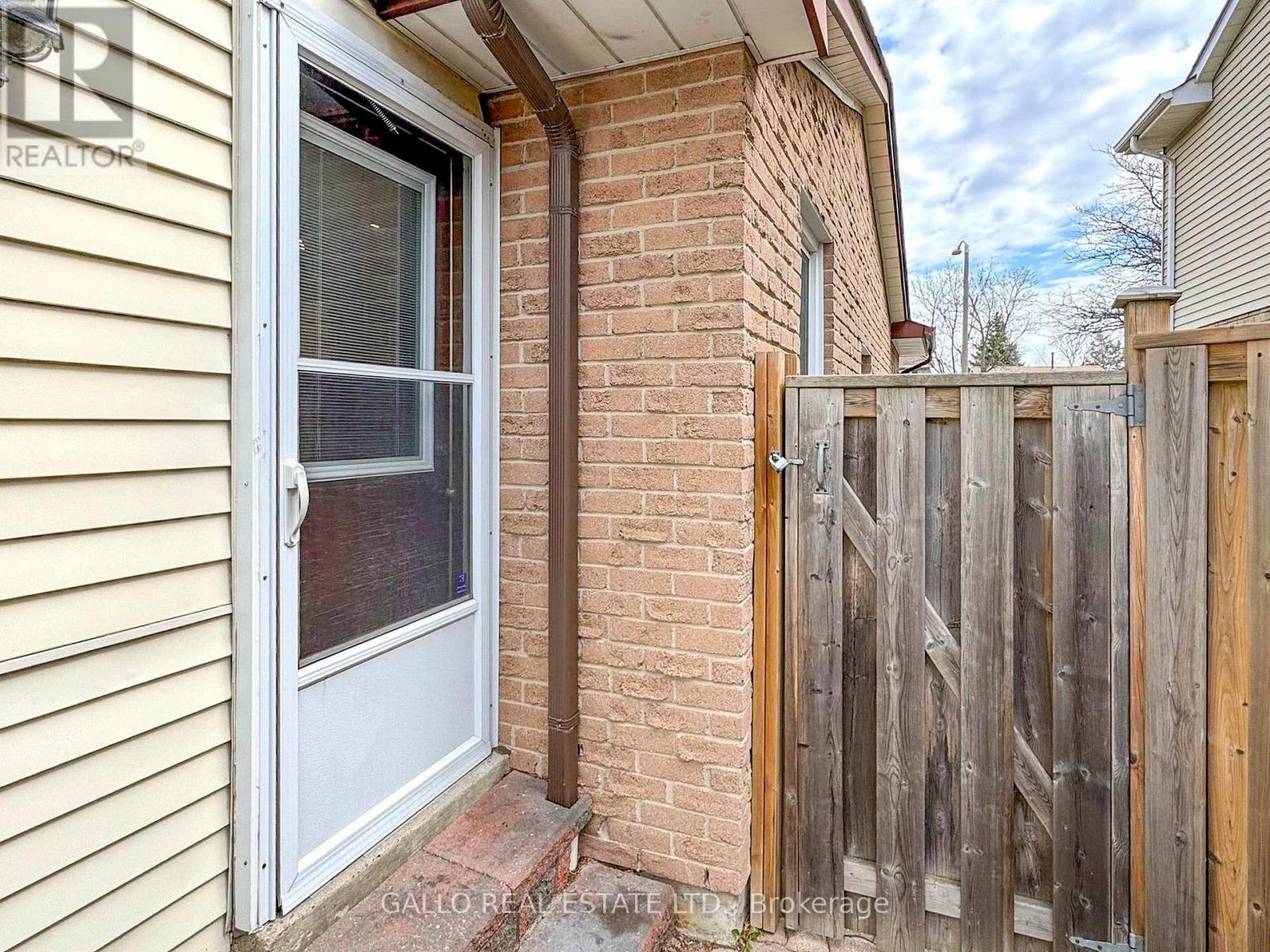 155 GOLDHAWK TRAIL - 23