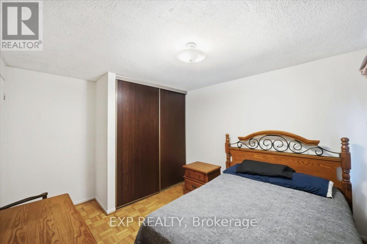 102 RED RIVER CRESCENT - 8