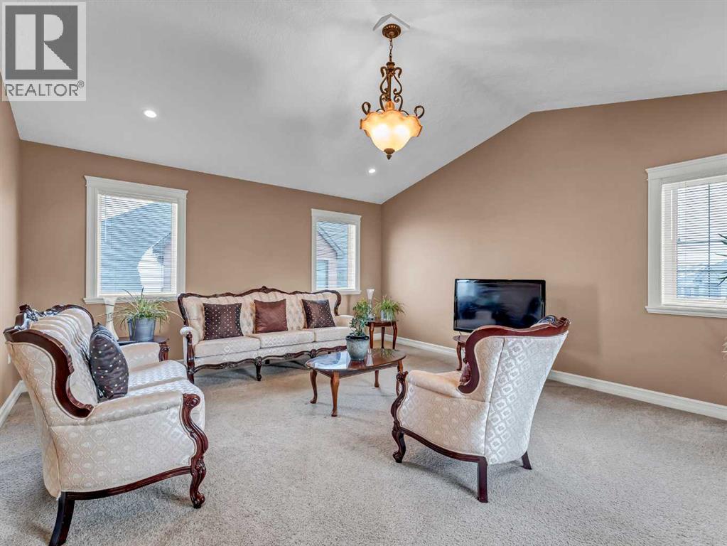 150 Desert Blume Crescent - 39