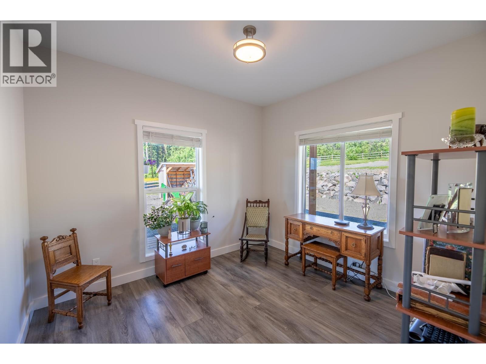 7155 GROSSETT ROAD - 35