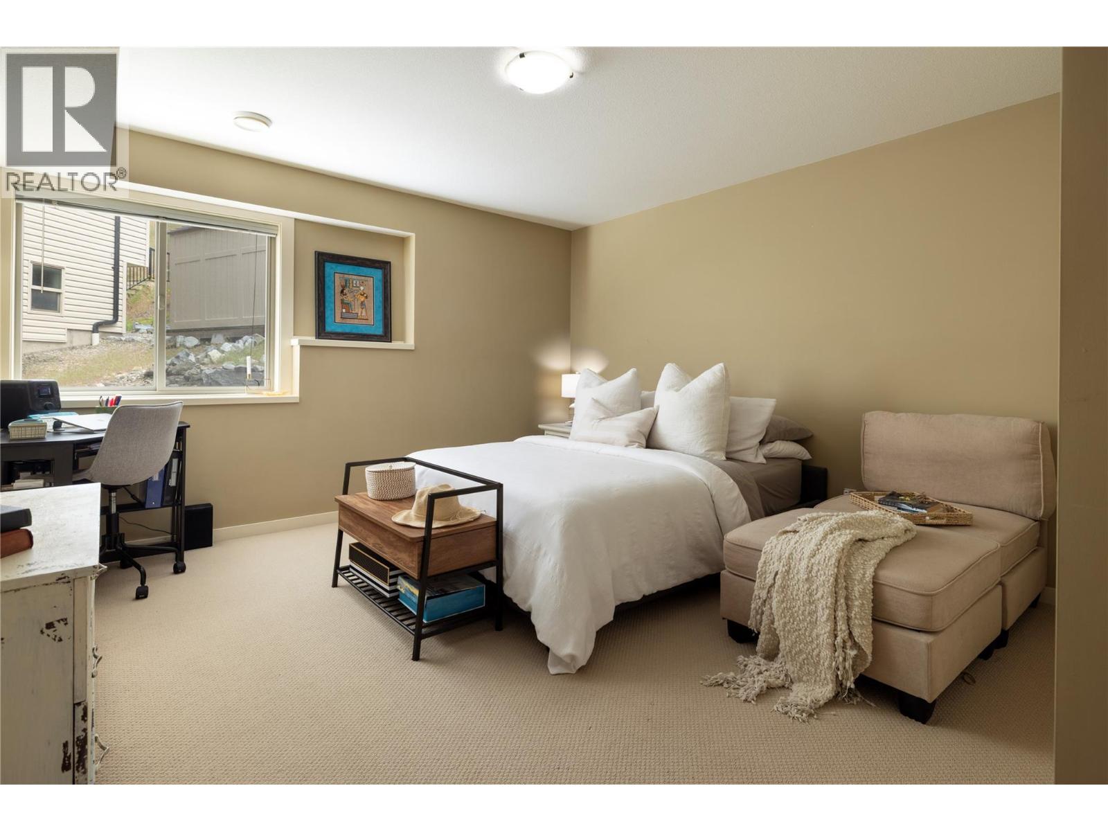 945 Mt. Grady Court, Vernon