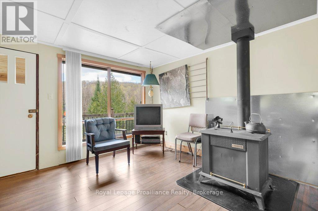2611 RIVER ROAD - 10