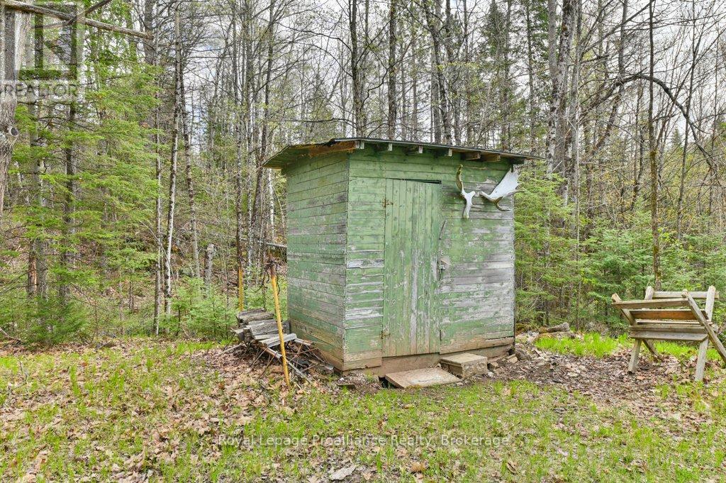 2611 RIVER ROAD - 18