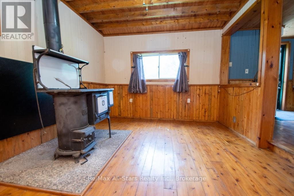 111 WAGAR ROAD - 7