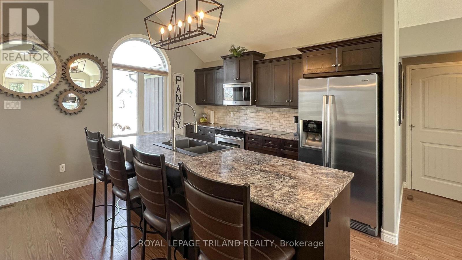 8447 KEITH STREET - 10