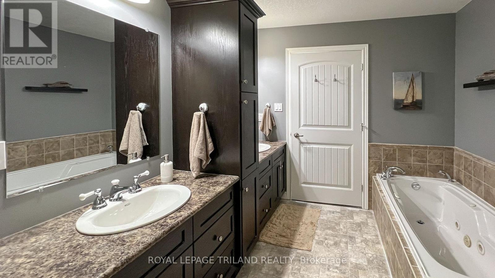 8447 KEITH STREET - 15