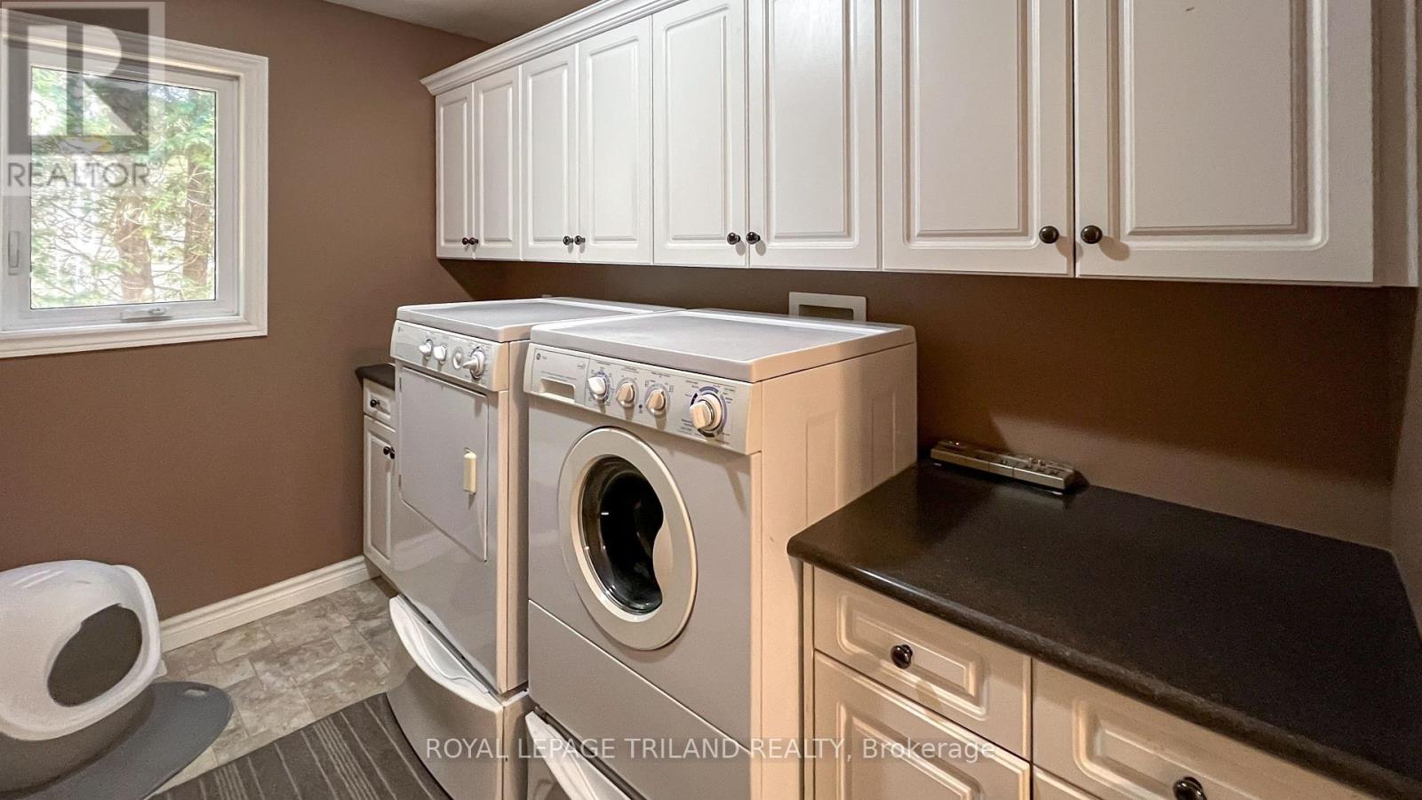 8447 KEITH STREET - 23
