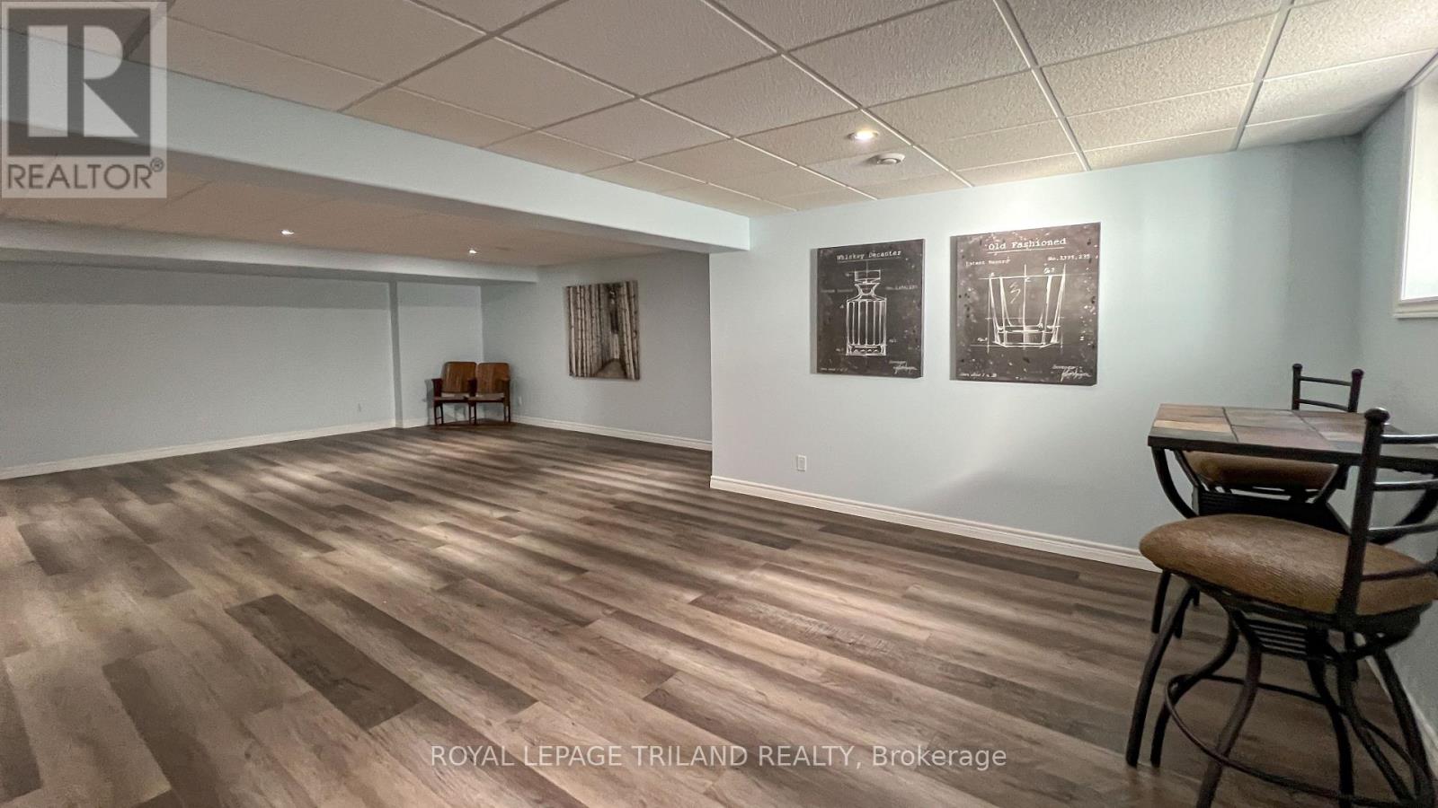 8447 KEITH STREET - 26
