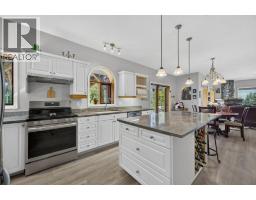 1140 Diamond Rock Road, Enderby, BC V4Y4H7 Photo 21