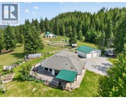 2pc Bathroom - 1140 Diamond Rock Road, Enderby, BC V4Y4H7 Photo 7