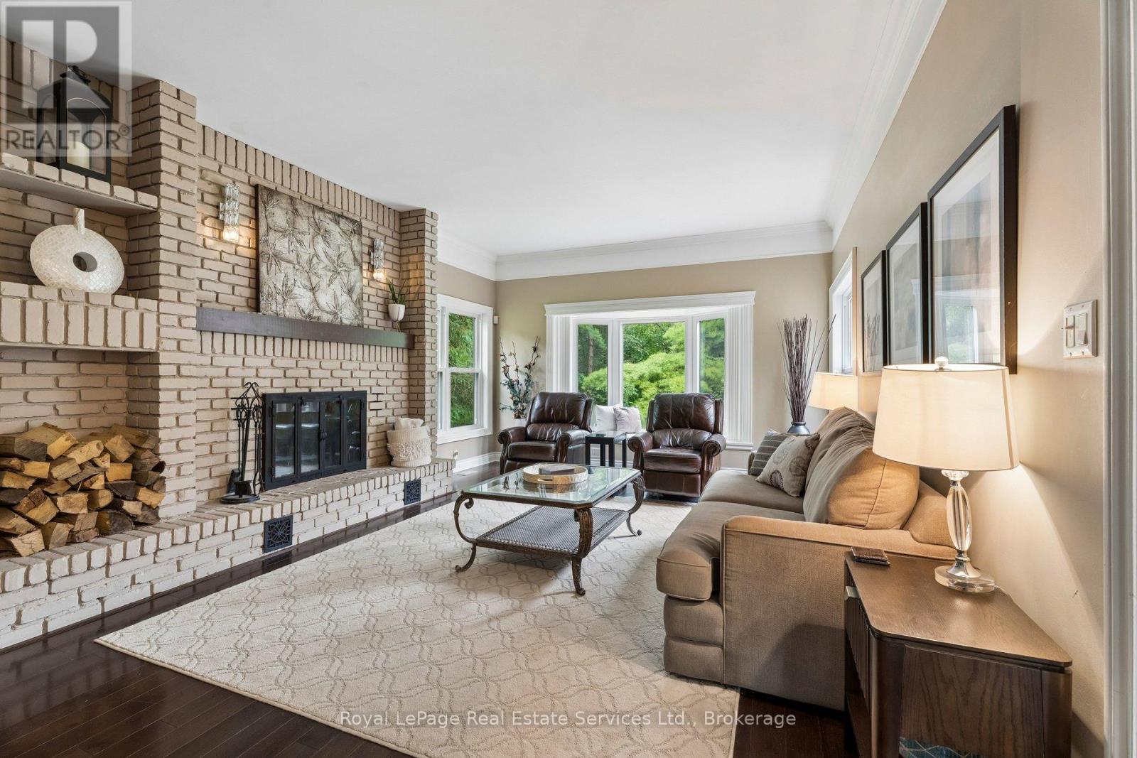 1 STONEBURY PLACE - Image 12