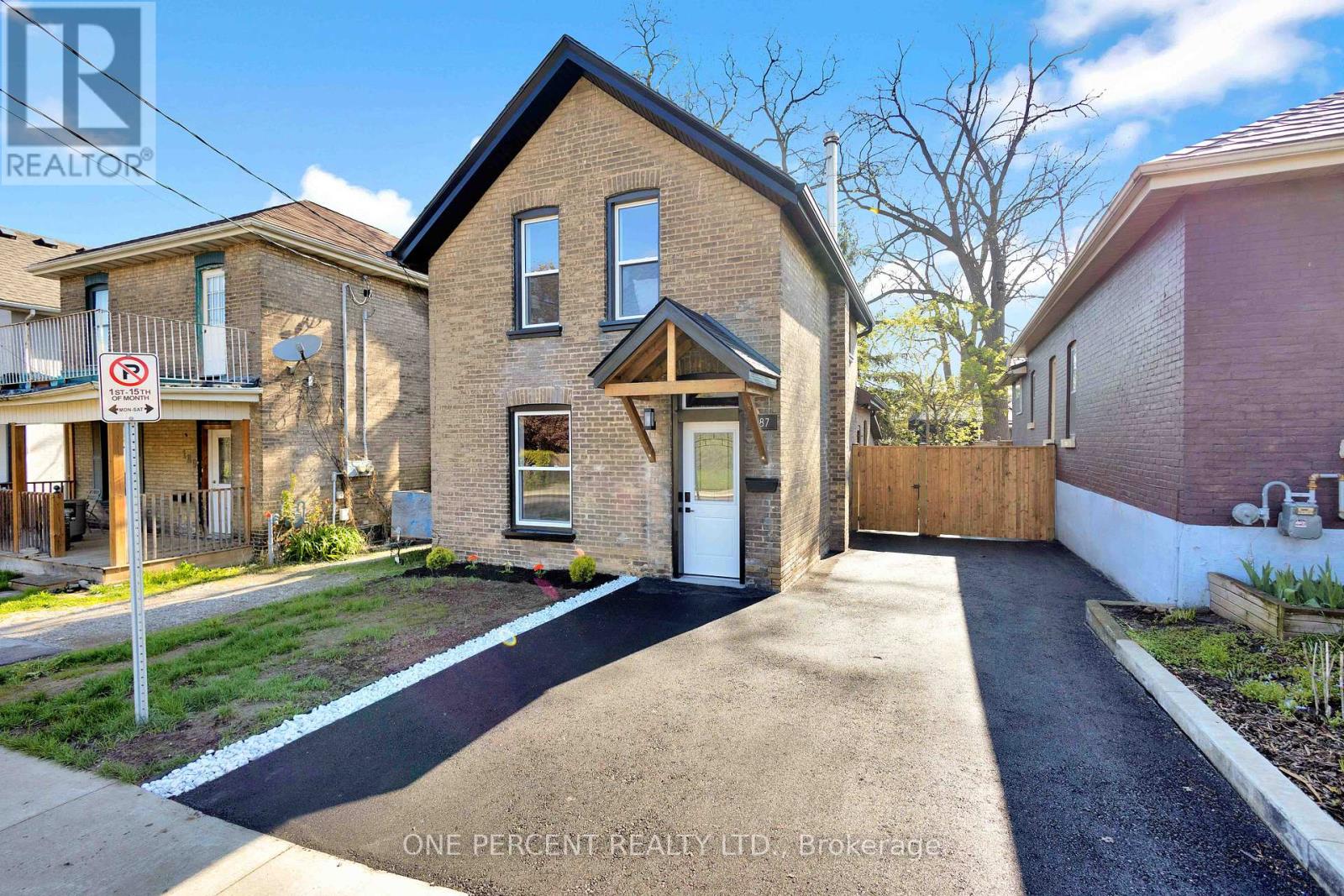 187 DRUMMOND STREET - 1