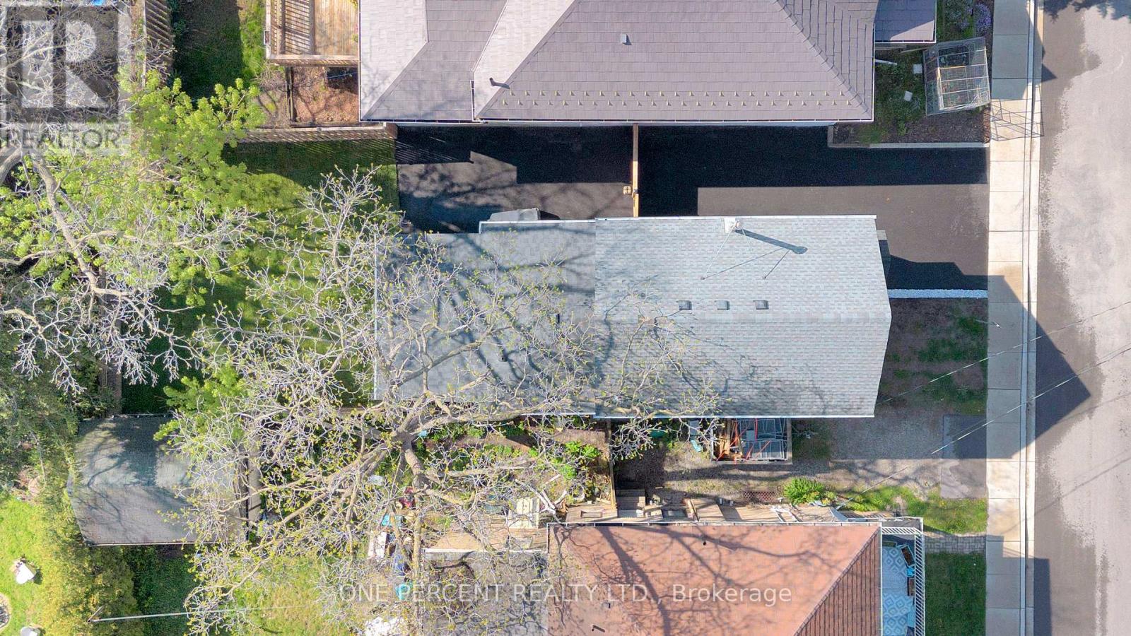 187 DRUMMOND STREET - 29