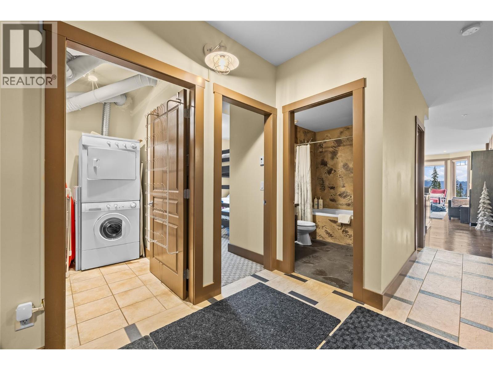 #103 5085 Snowbird Way - 27