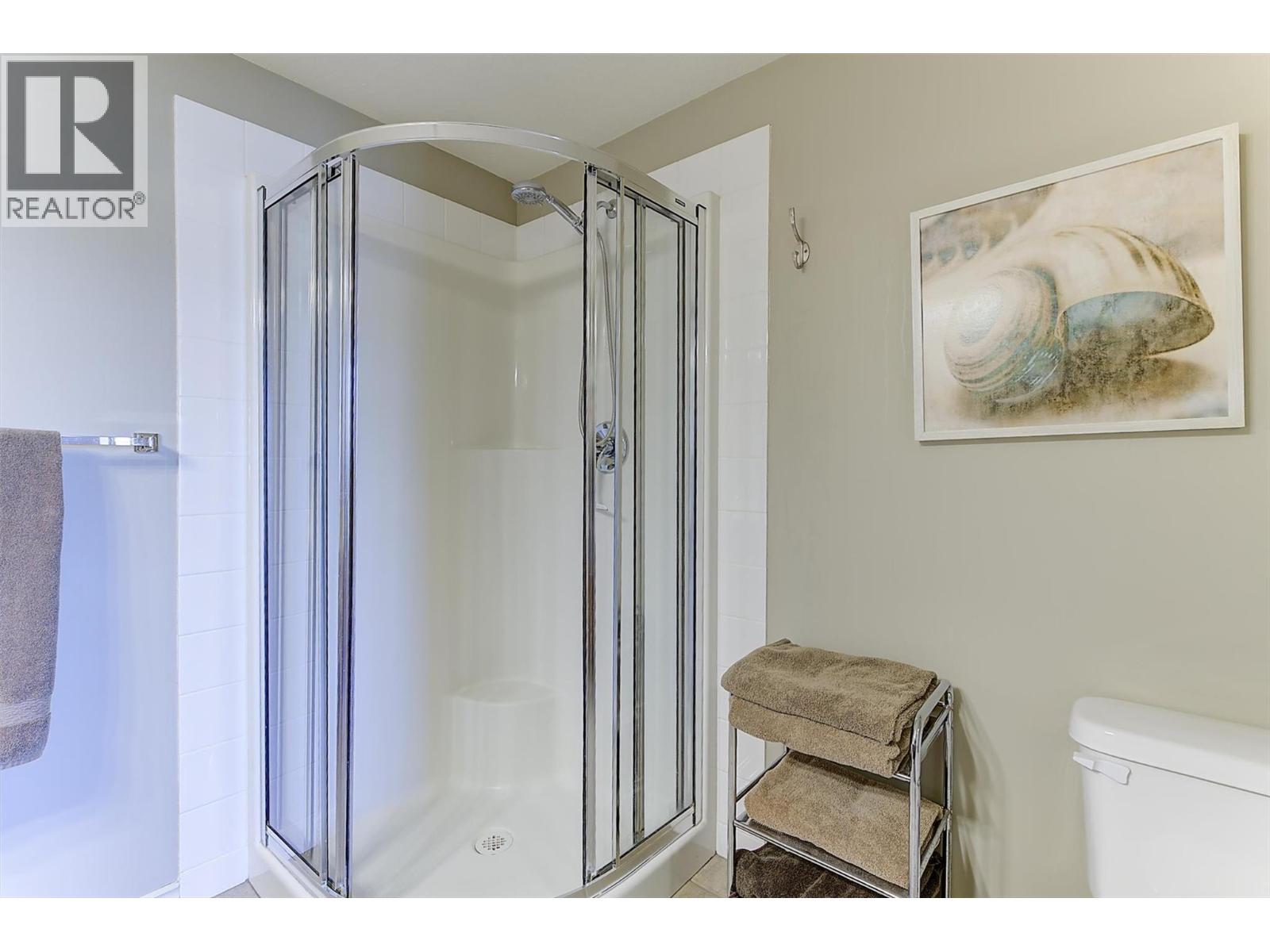 #204 3570 Woodsdale Road - 35