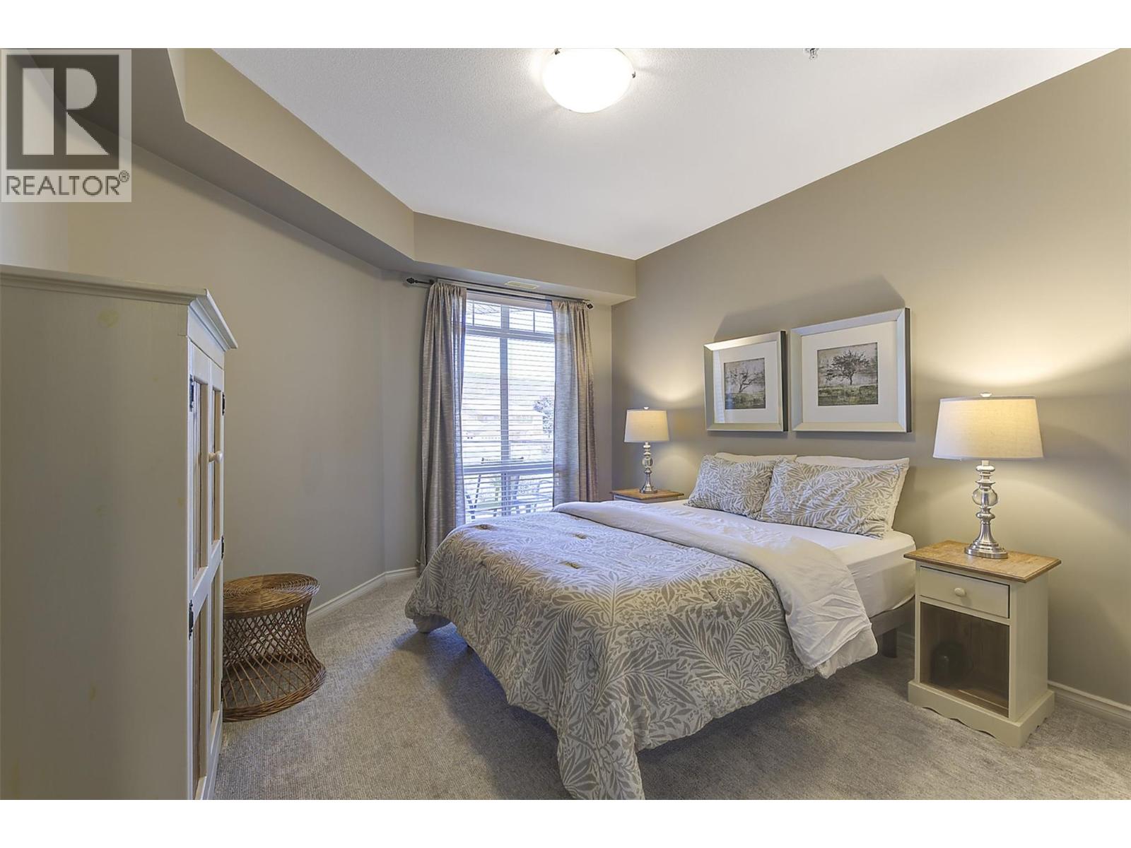 #204 3570 Woodsdale Road - 32