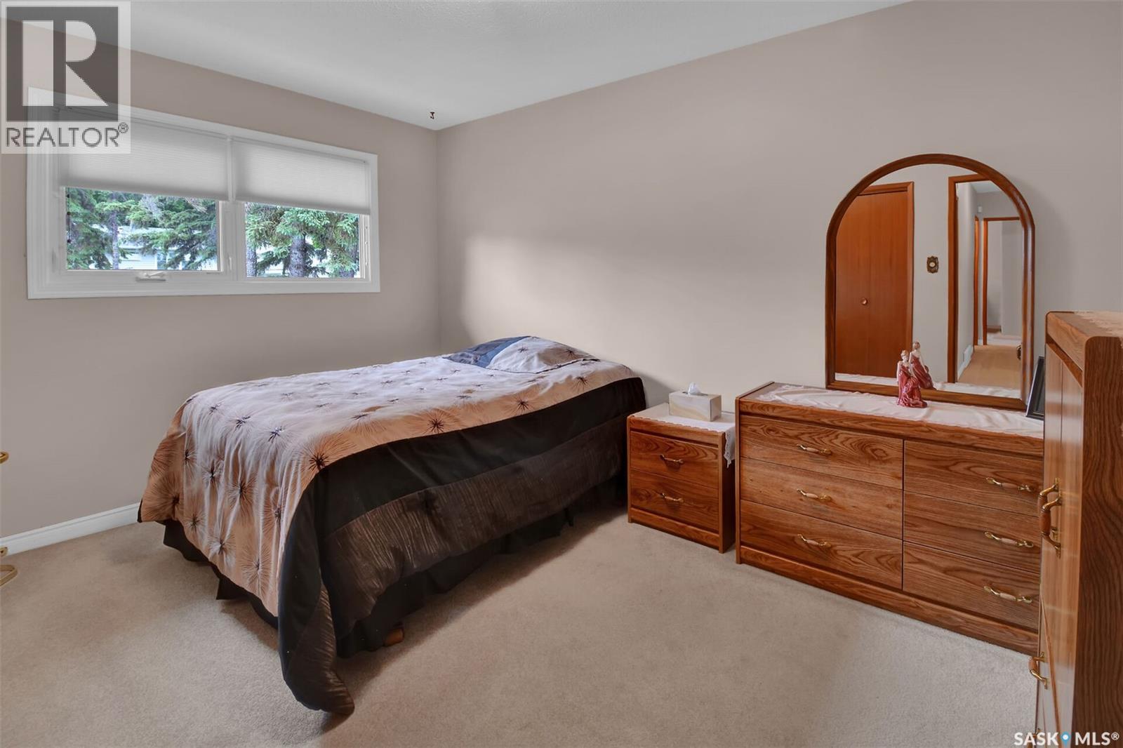 1721 Empire AVENUE — photo 11