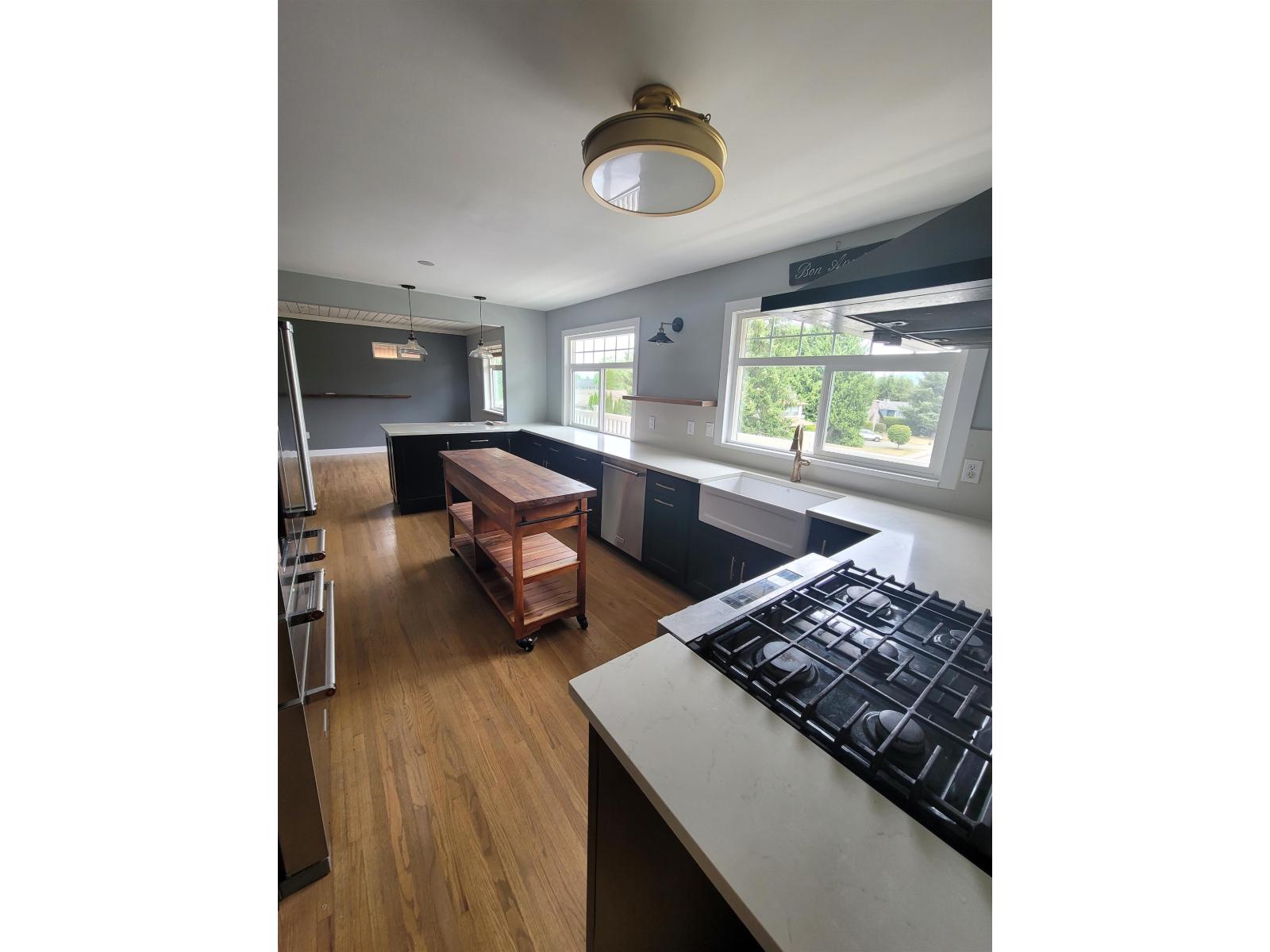 upper 20504 95A STREET, Langley