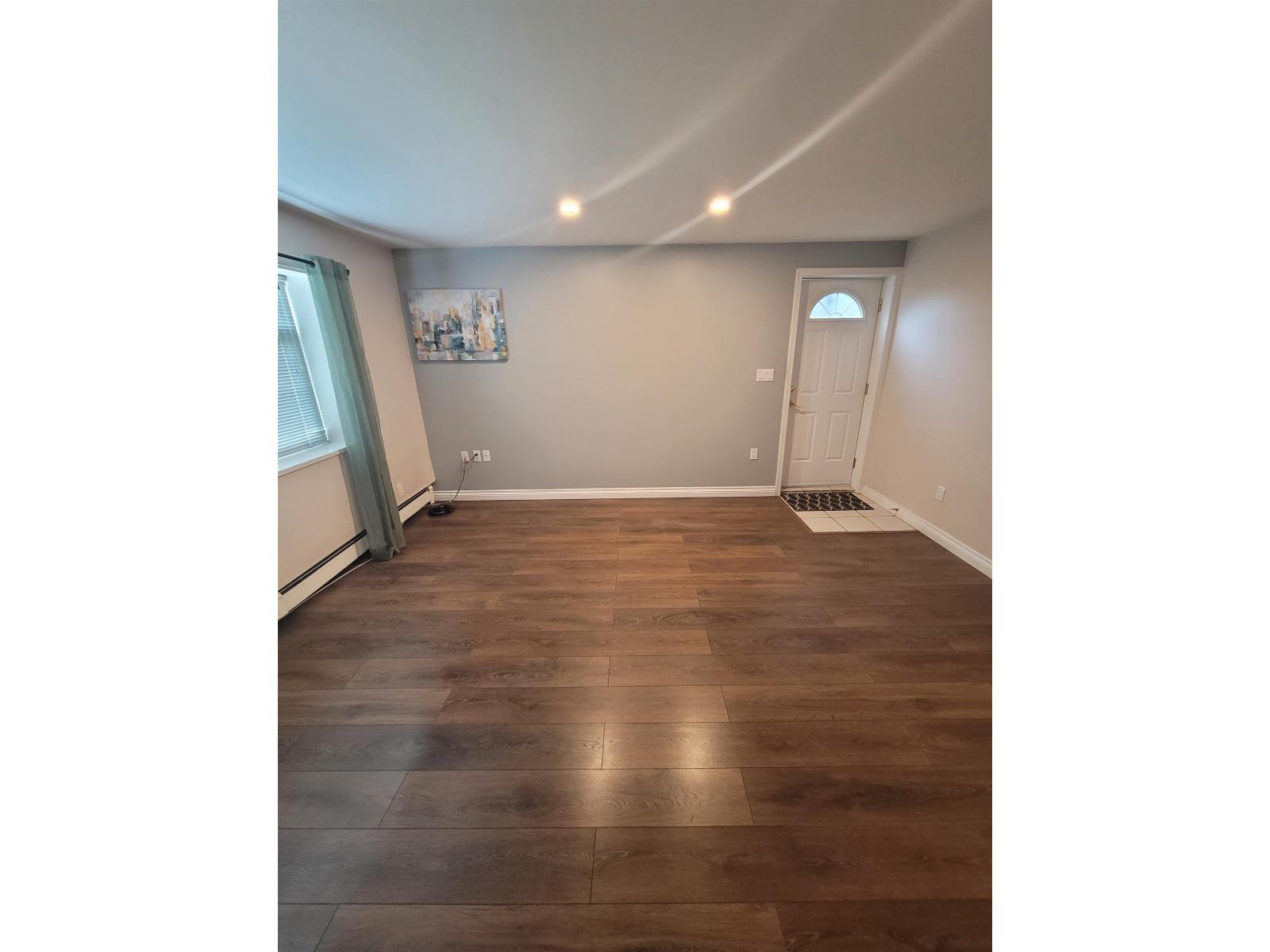 lower 20504 95A STREET, Langley