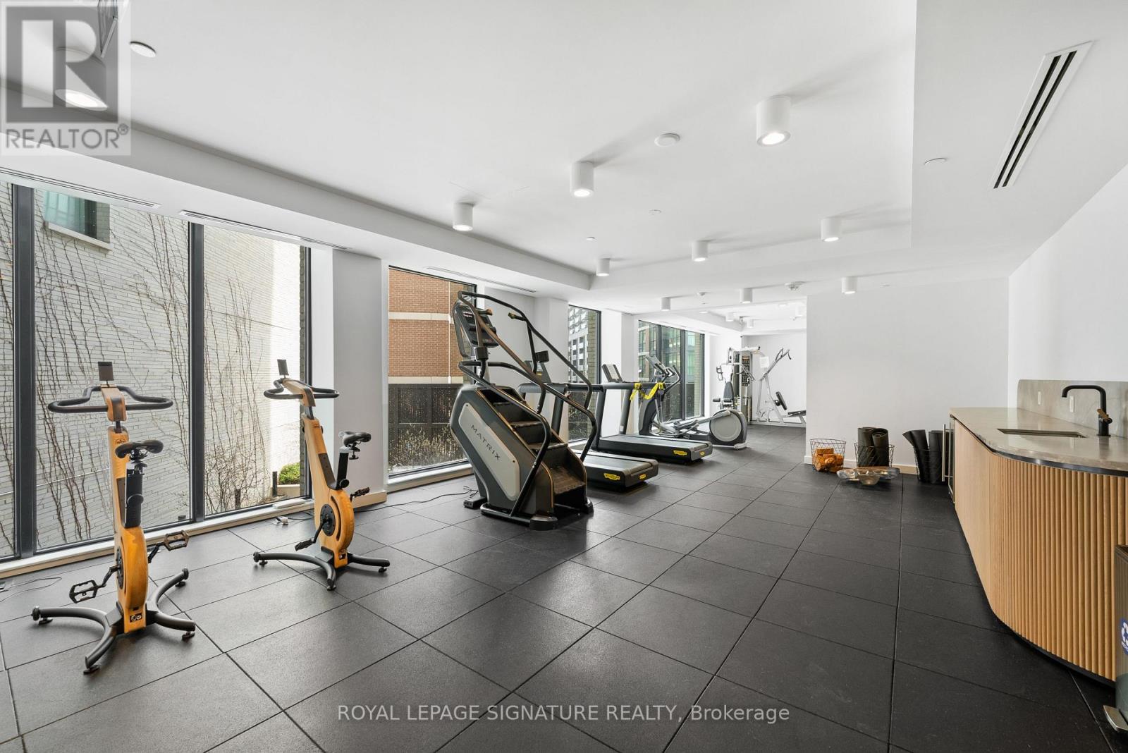 #401 200 SUDBURY STREET - 21