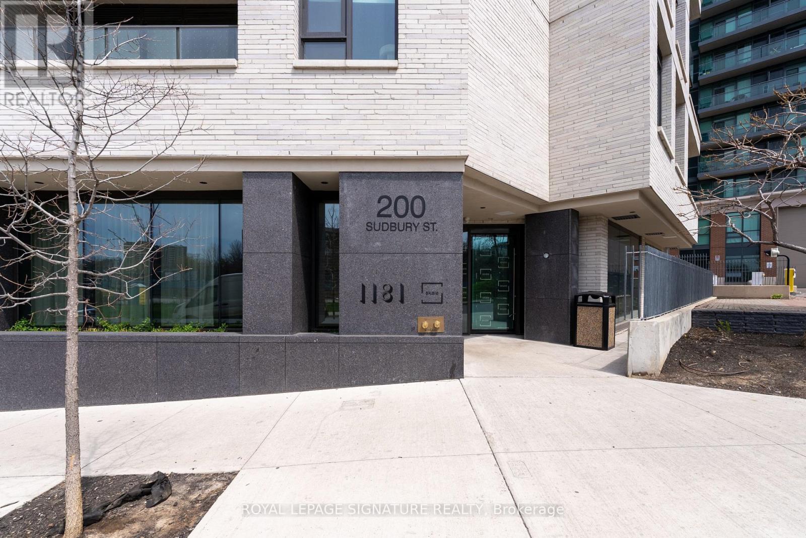 #401 200 SUDBURY STREET - 28