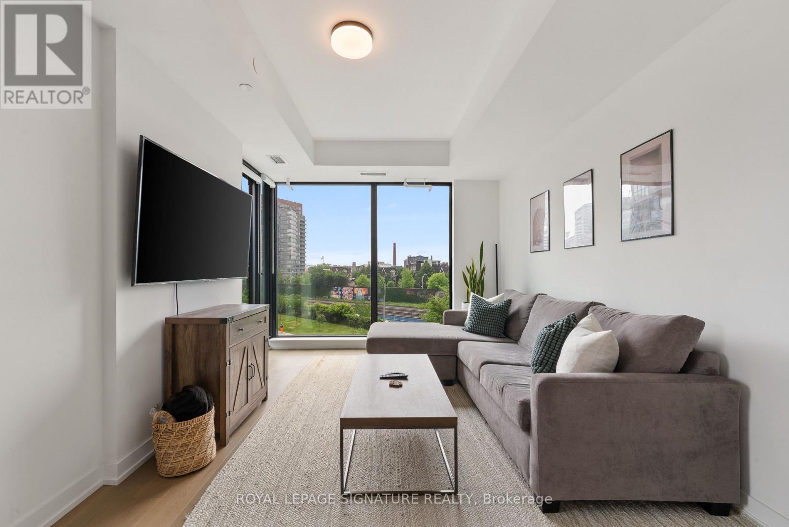 #401 200 SUDBURY STREET - 3