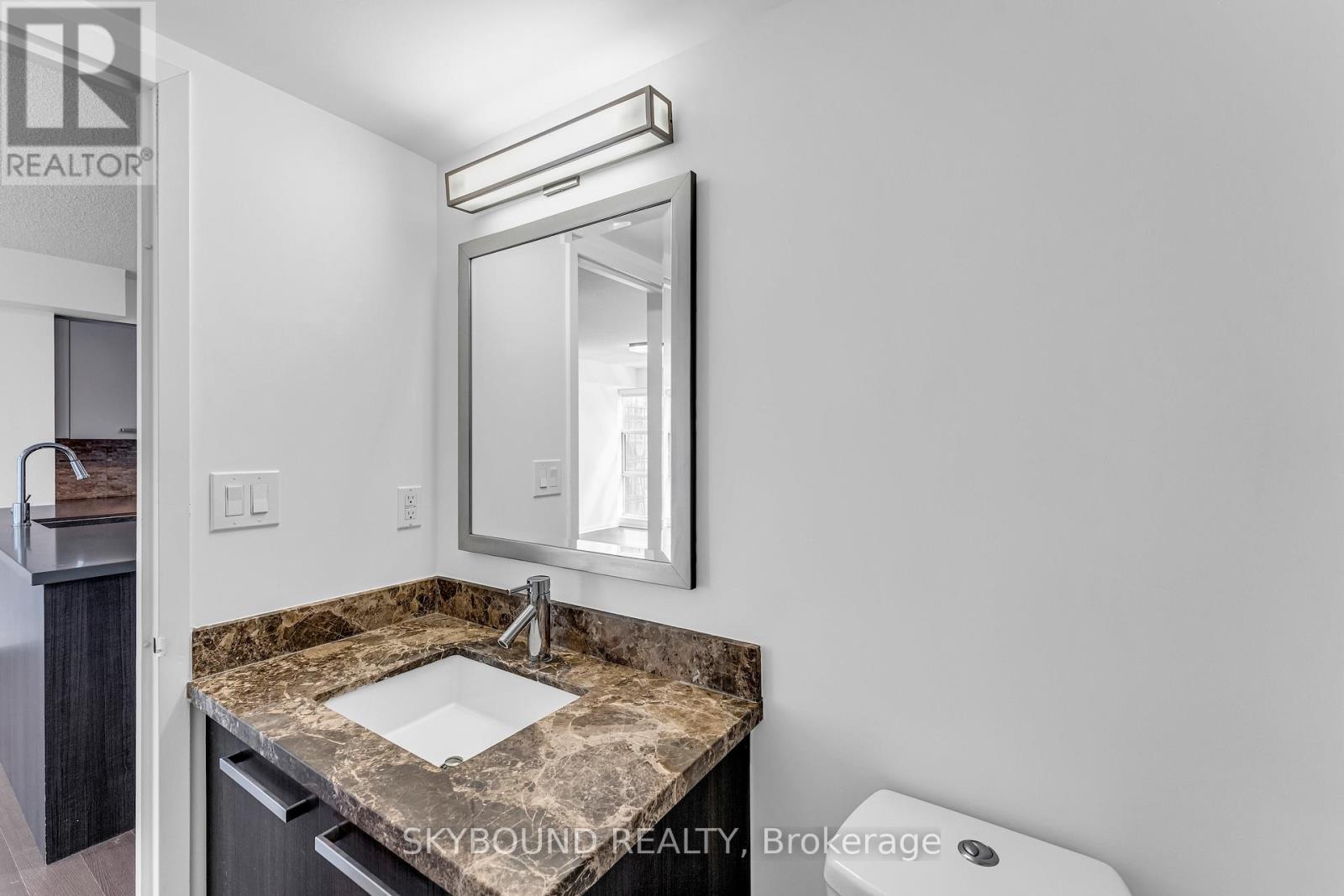 #505 11 ST JOSEPH STREET - 19