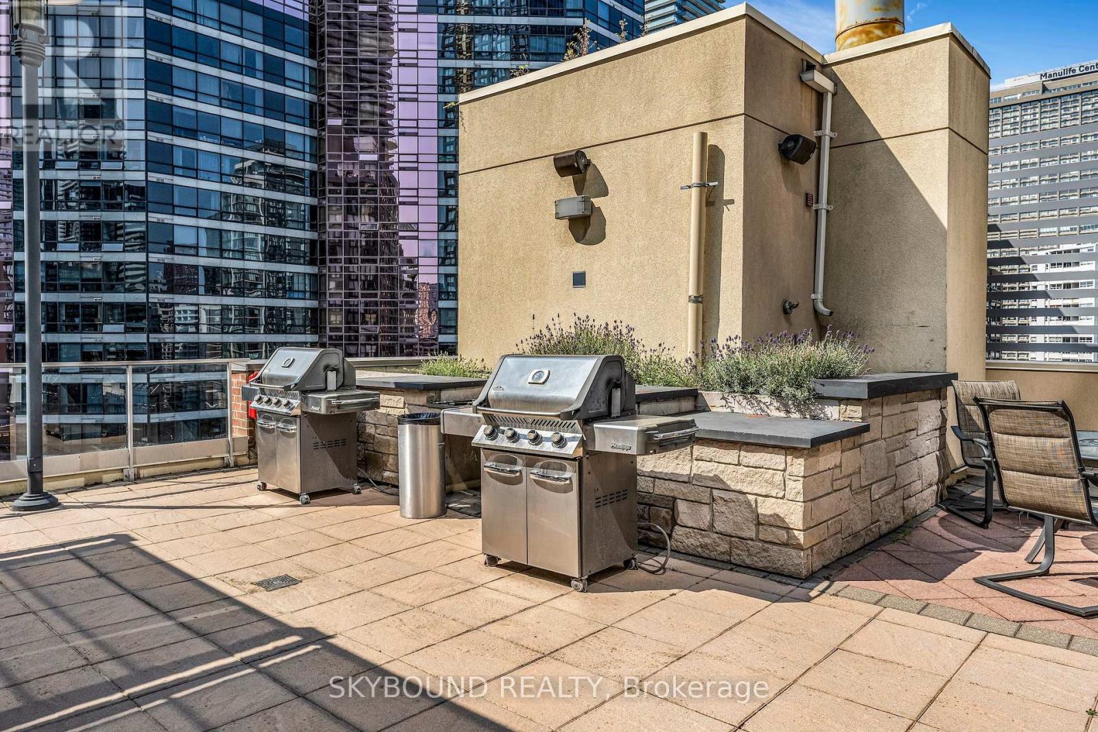 #505 11 ST JOSEPH STREET - 29