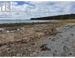 7 Highway, Ecum Secum, NS B0J2A0 Photo 19