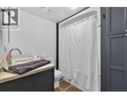 126 2 Street N, Huxley, AB T0M0Z0 Photo 25
