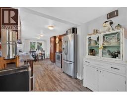 126 2 Street N, Huxley, AB T0M0Z0 Photo 16