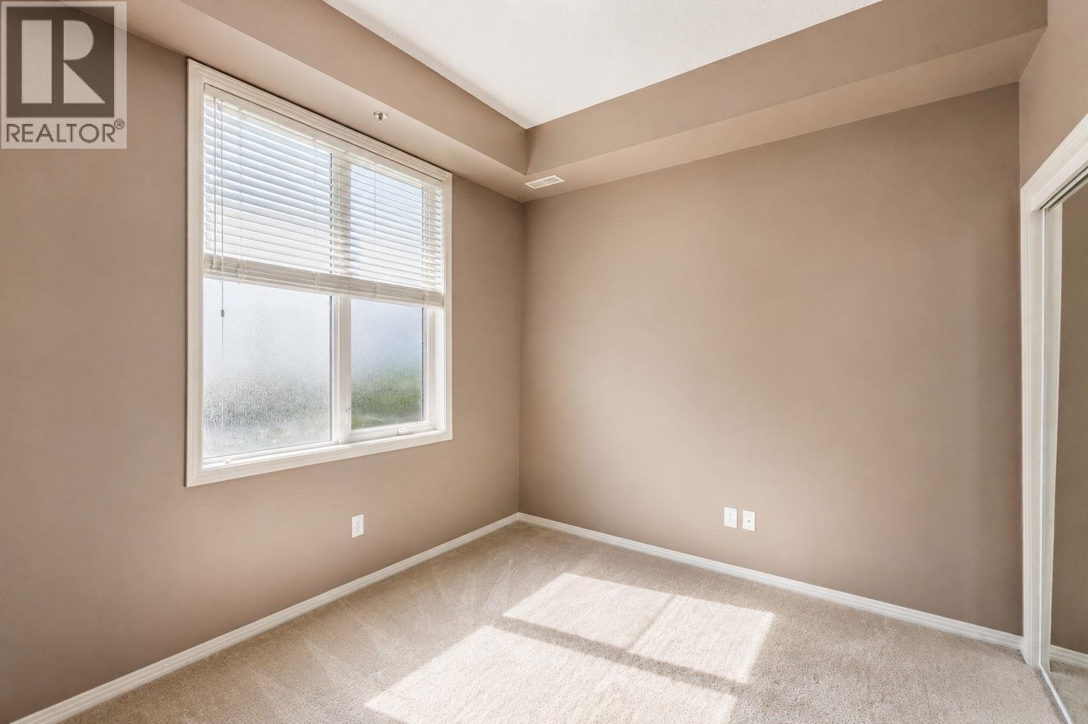 #102 1327 St. Paul Street - 18